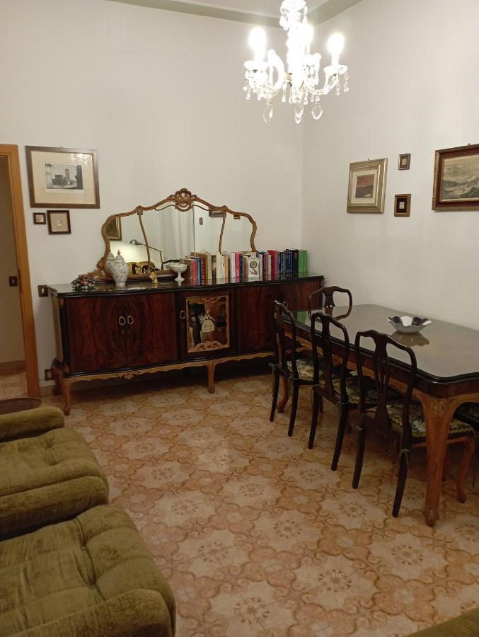 Casa San Carlo Affittacamere Foligno Exteriér fotografie